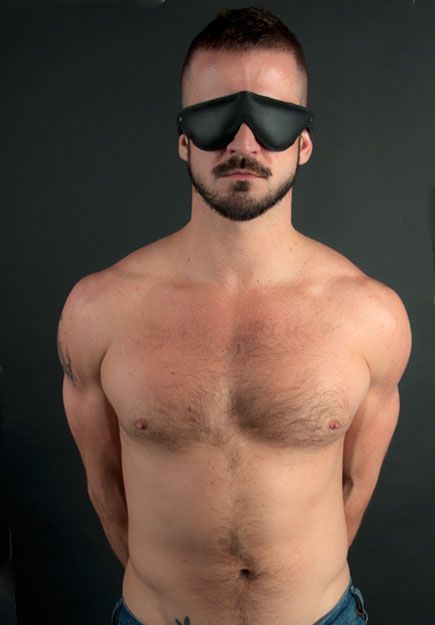 Regular Leather Blindfold