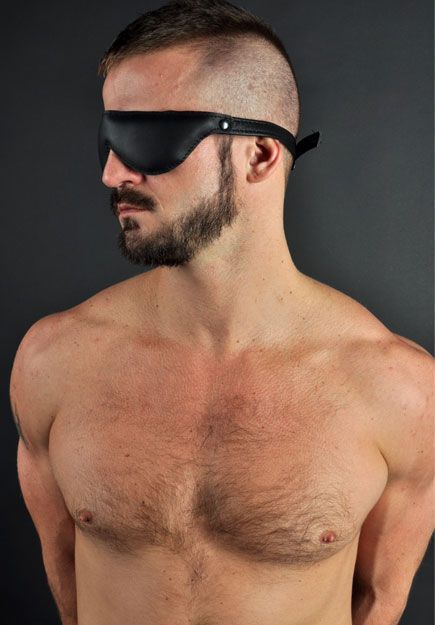 Regular Leather Blindfold