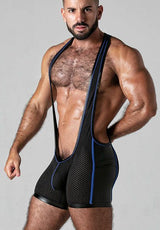 Singlet Look At It