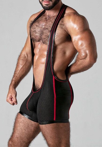 Singlet Look At It